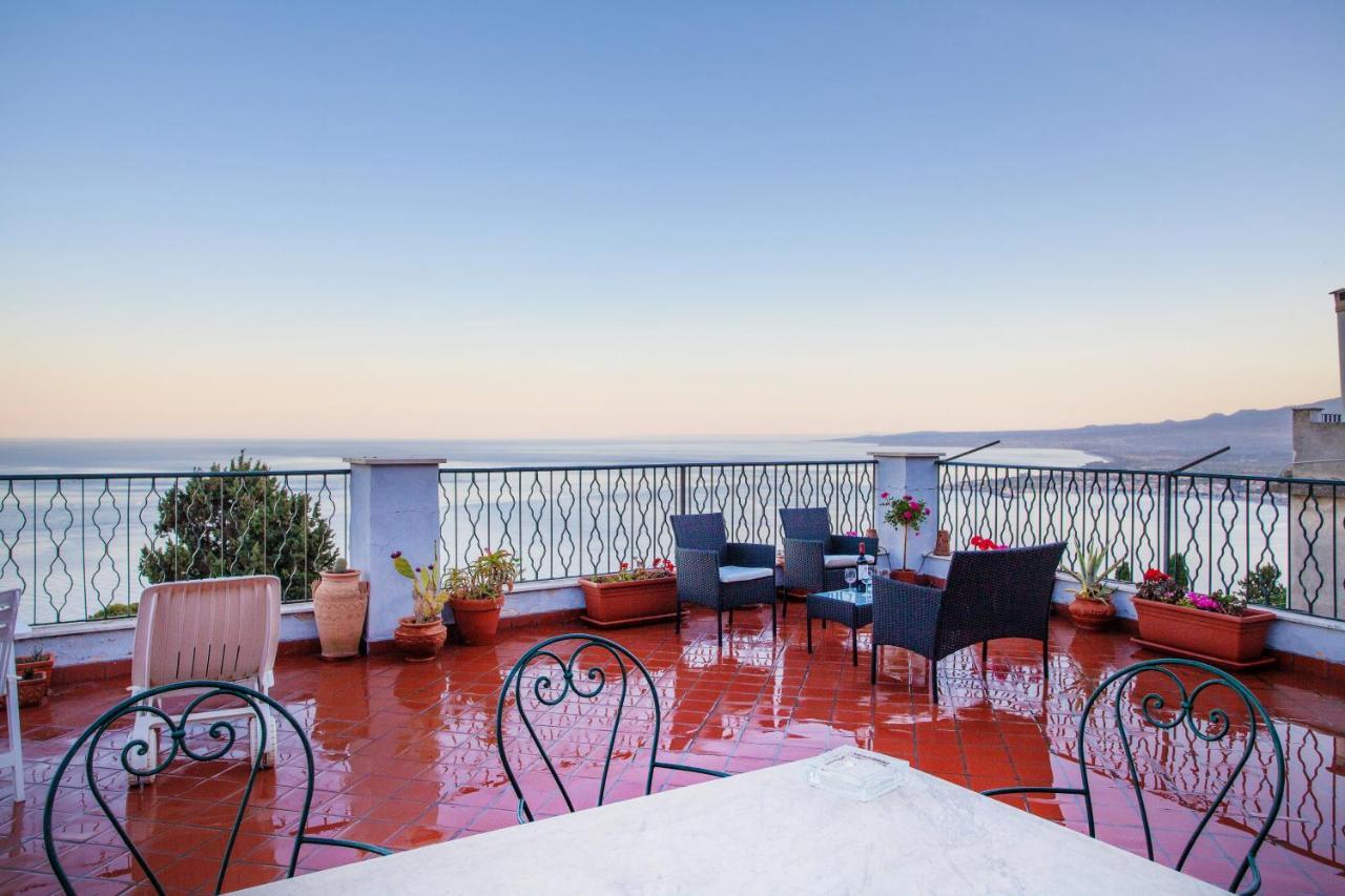 Belvedere House Таормина Екстериор снимка